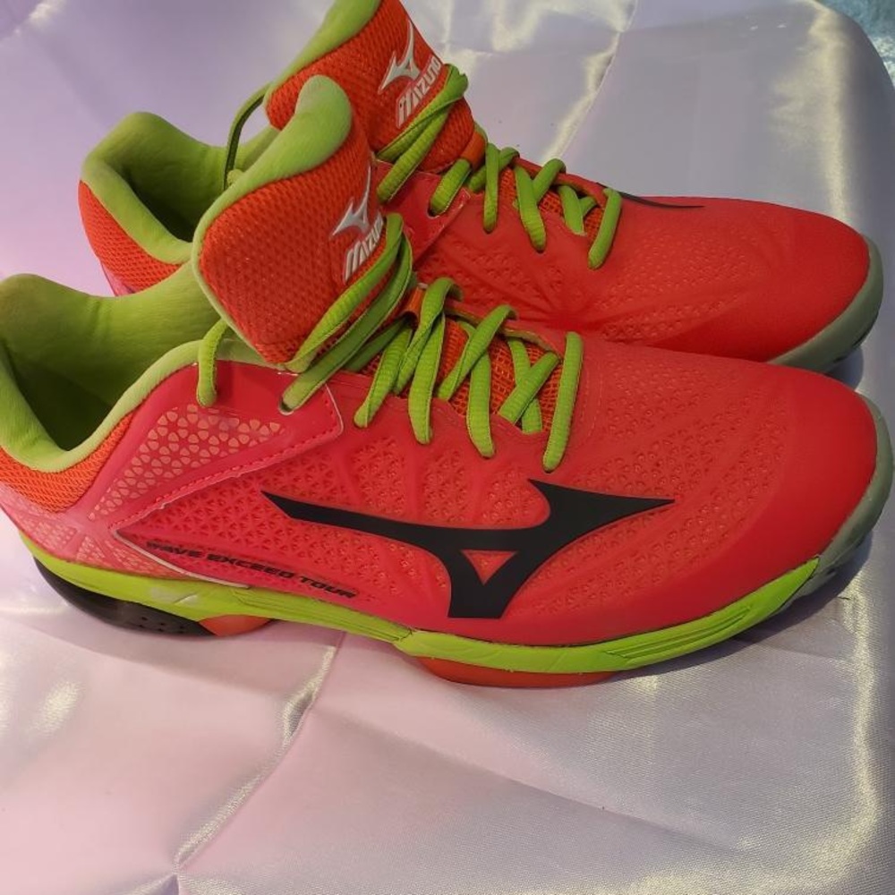 Reddish pink Sneakers